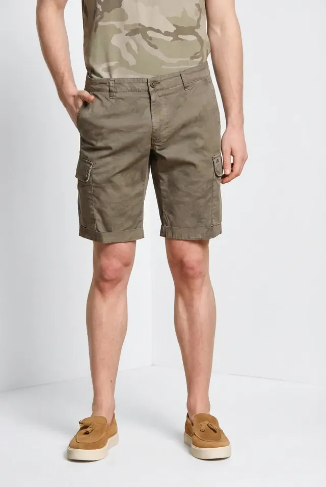 Mason's Chile cargo shorts slim militærgrøn camo