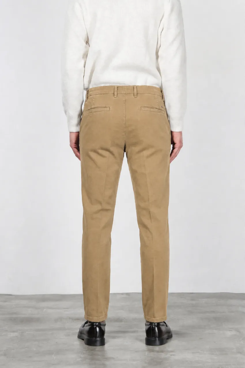 Mason's Madison chinos mørkebeige carrot fit