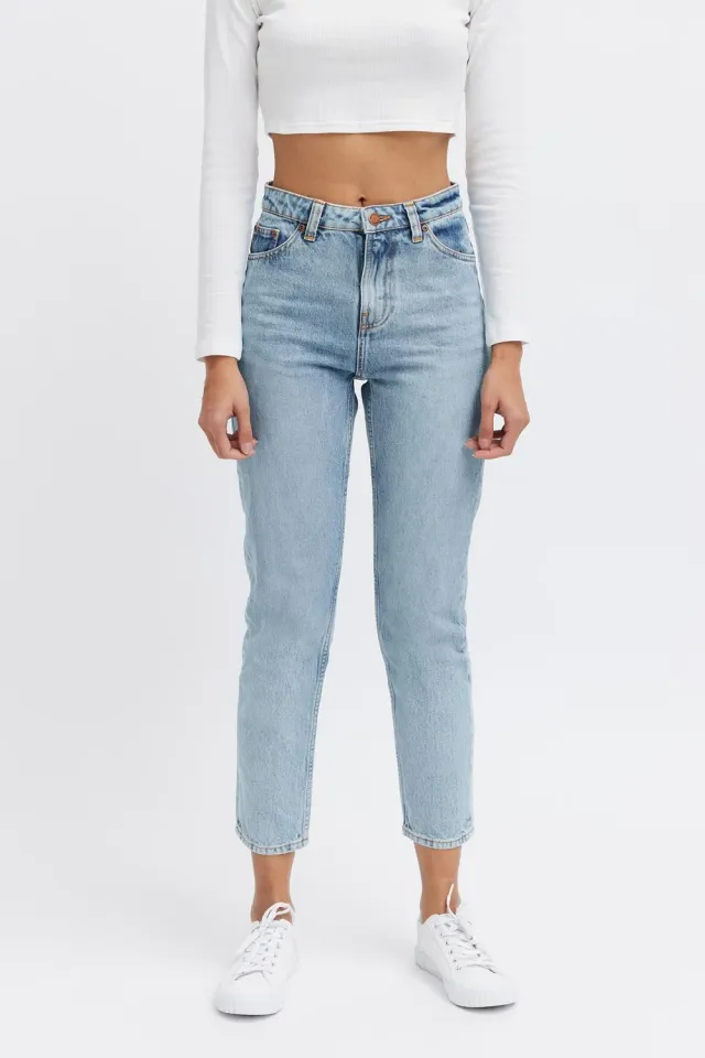 Organsk Oxygen Shorty jeans blå cropped 28/27