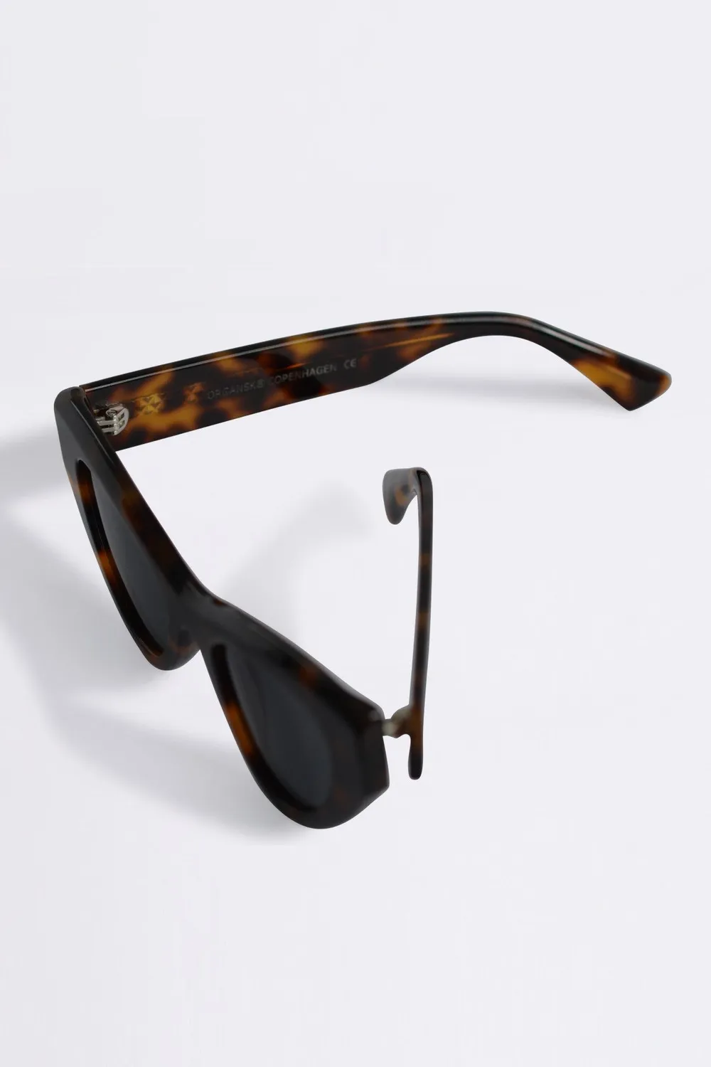 Organsk EYE.67 solbriller tortoise polariseret