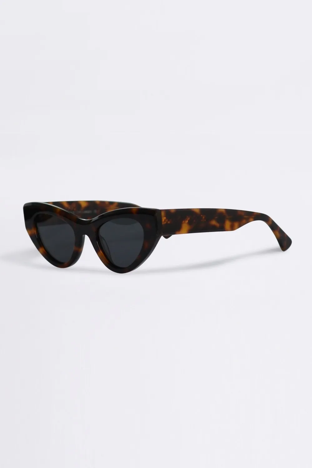 Organsk EYE.67 solbriller tortoise polariseret