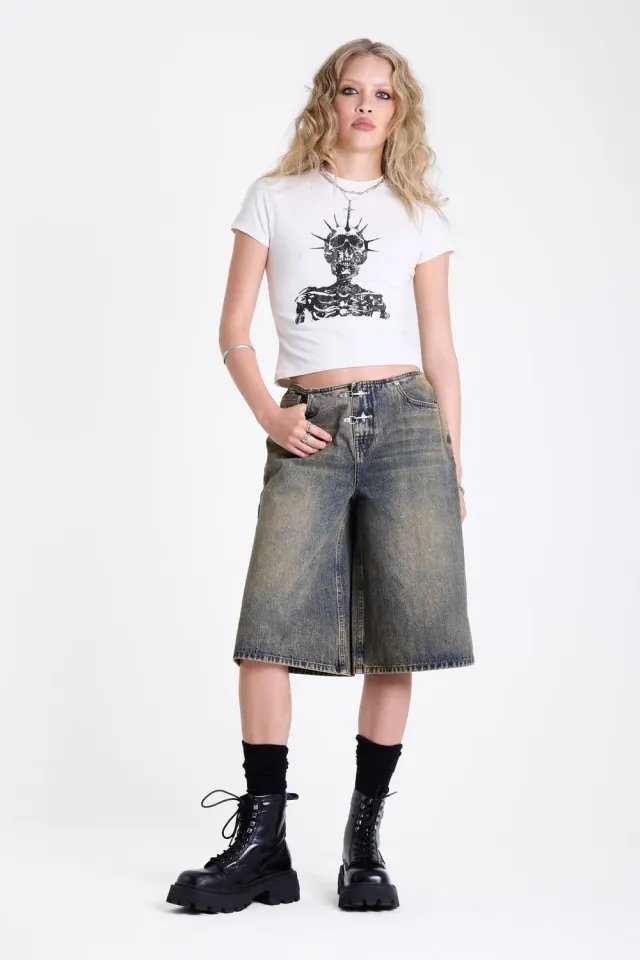 The Ragged Priest Hero Dirty Wash Latch jorts baggy lav talje