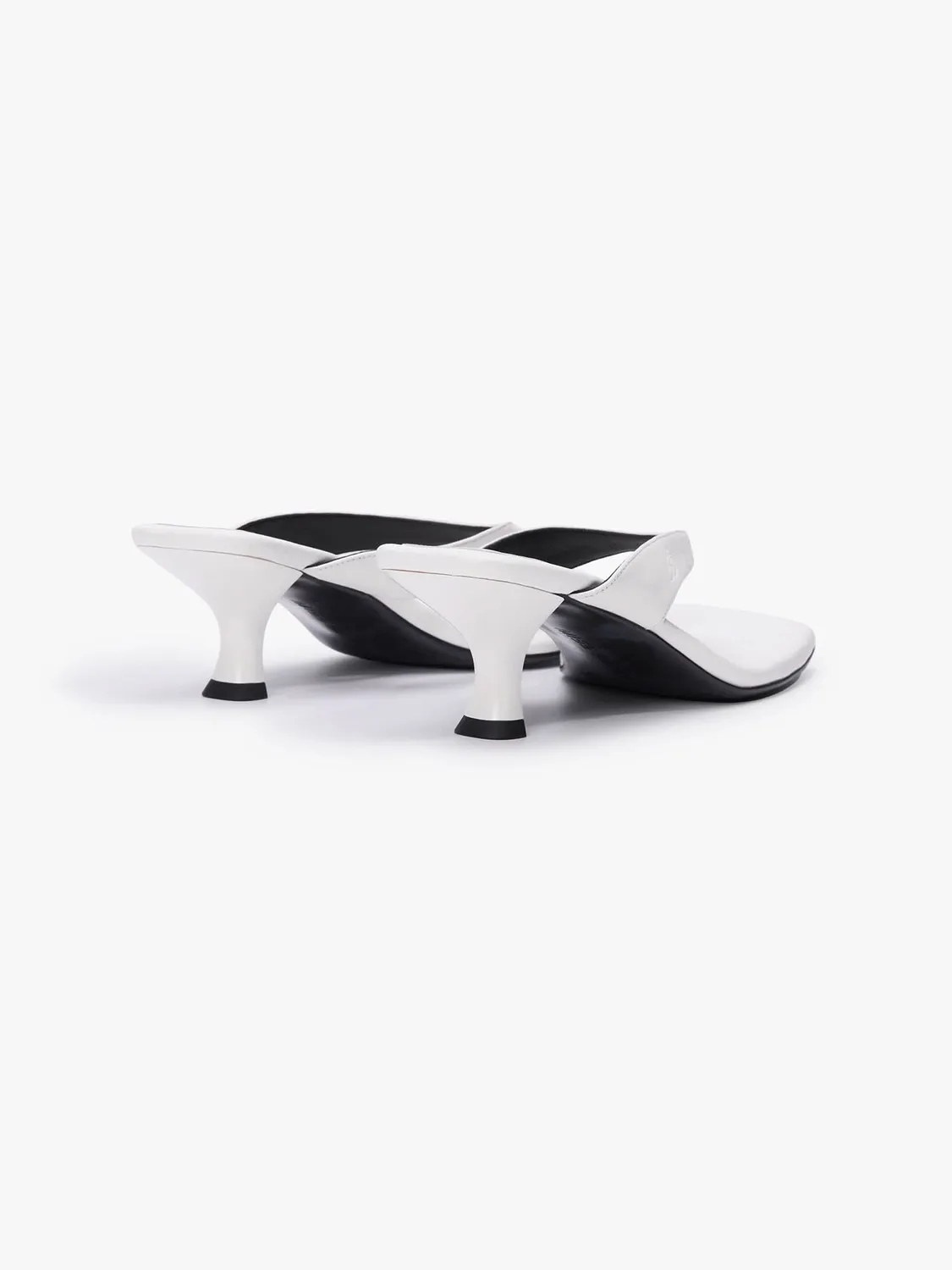 Miss Sixty kitten heel sandaler offwhite lammeskind