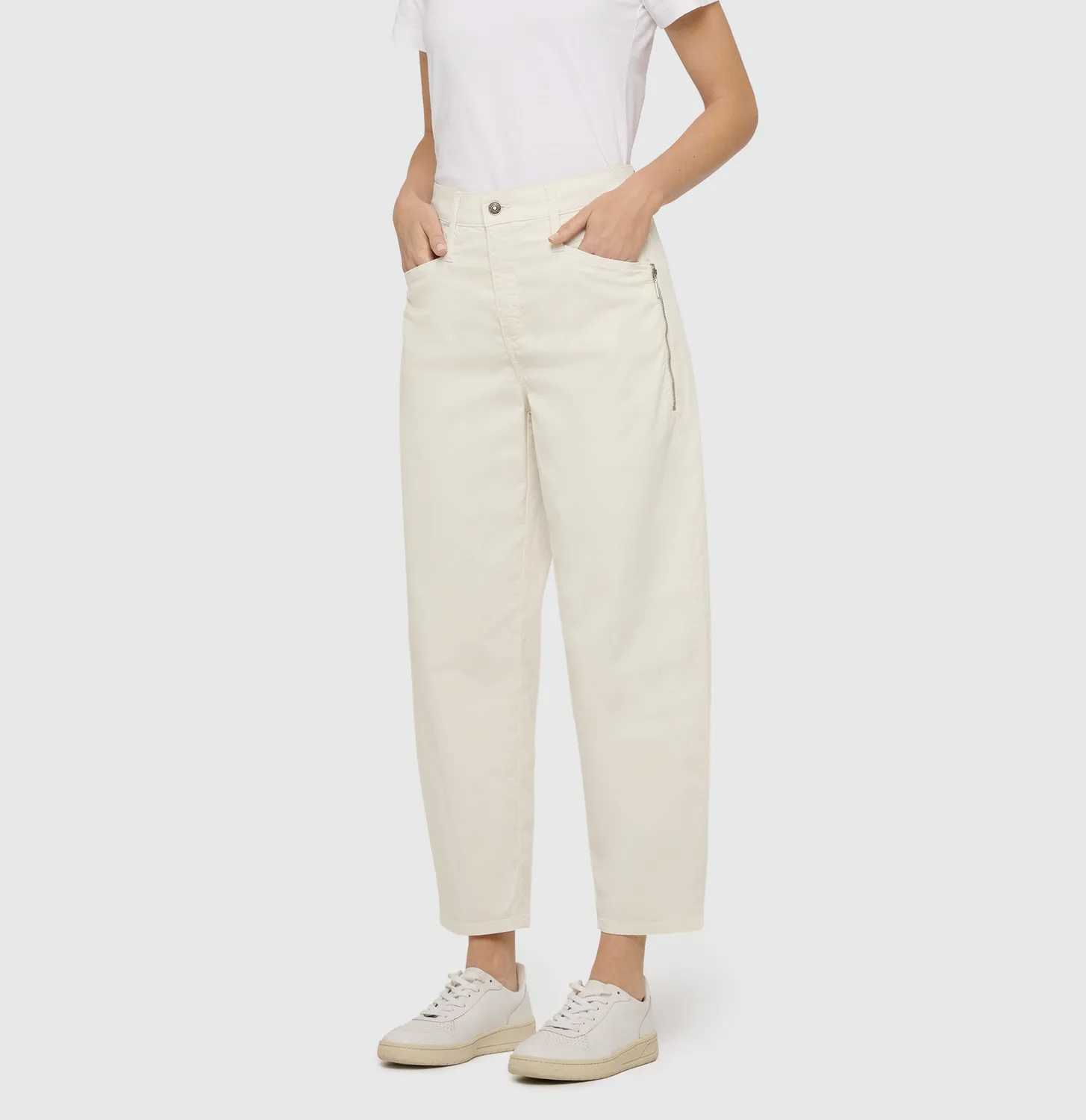 MAC Bora 3141-00-0434L bukser hvide relaxed