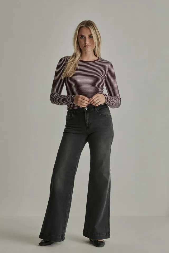 Para Mi Sharon jeans Nightfall Black high waist flared